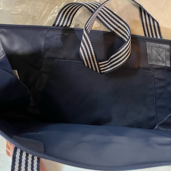 Thirty-One Navy Round Utility Tote with Striped Handles. New. - Picture 4 of 4